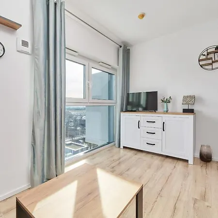 아파트 12th Floor Panorama Studio Magnolia Park By Renters 브로츠와프